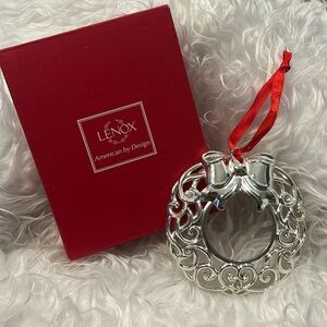 LENOX Discontinued Wreath Ornament Silver-plate Sparkle & Scroll New with Box